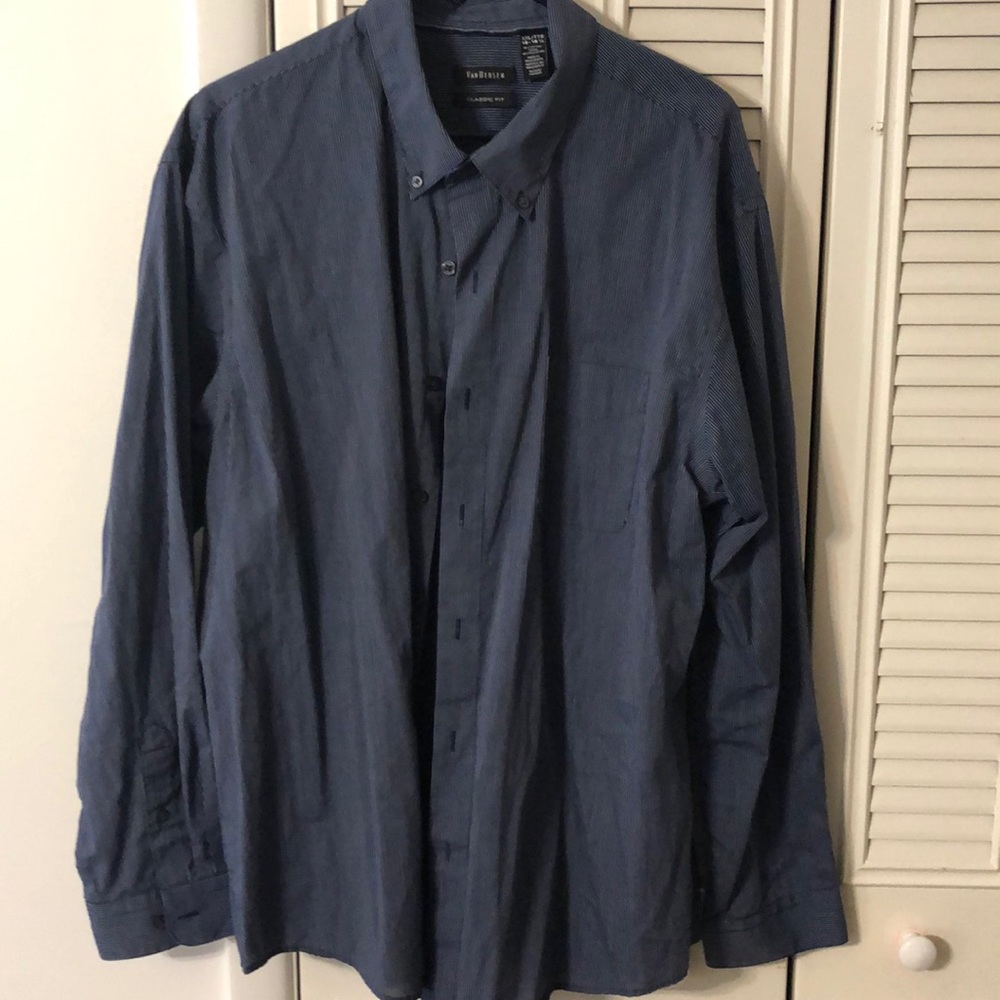 3 Van Heusen Dress Shirts 18.5 neck 34-35 sleeve